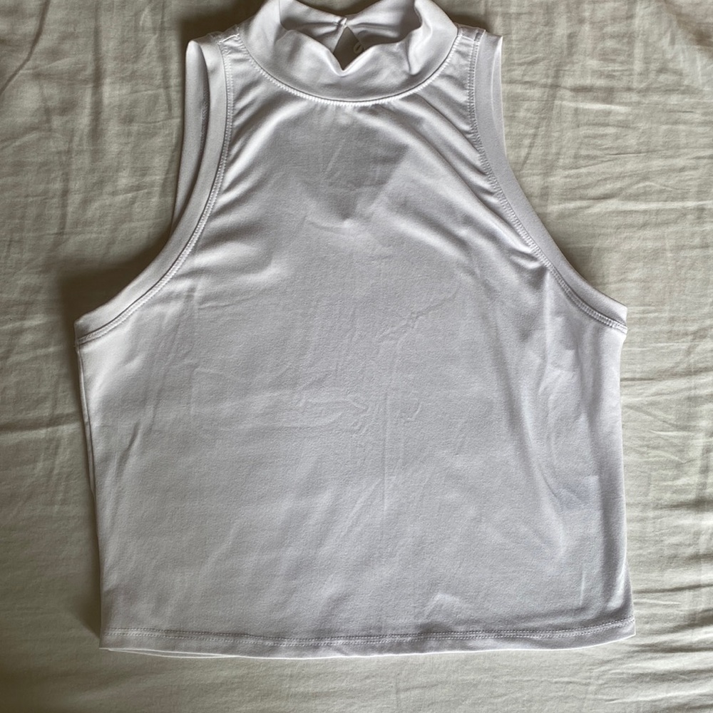 Small, White top